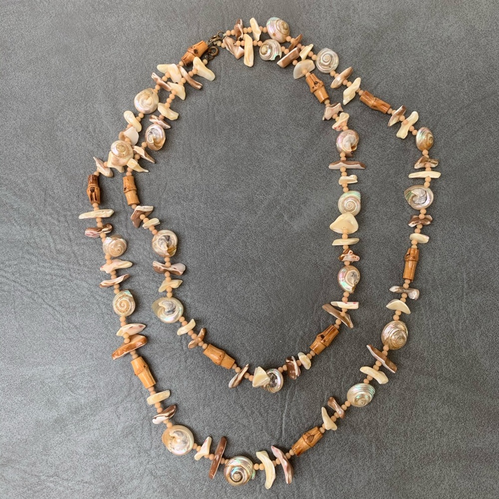 Set of 2 Seashell Necklaces